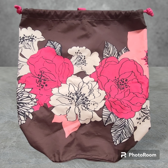 Vera Bradley Large Laundry Bag with Drawstring Top Very Sturdy Great Condition - Picture 3 of 9